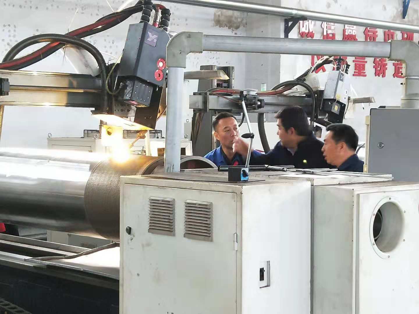 1542784906923944.jpg 1542784906923944.jpg